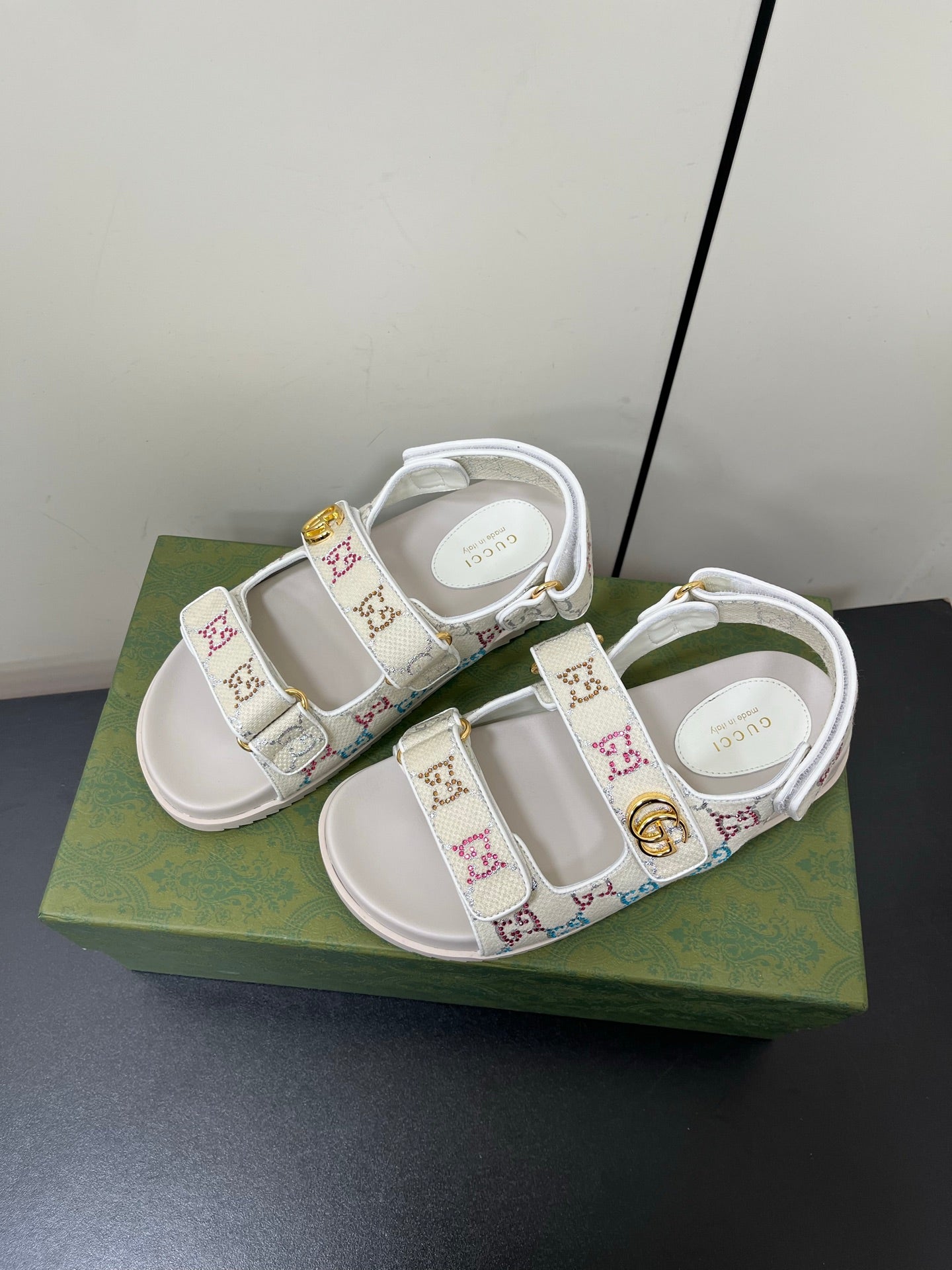 GUCCI - sandals