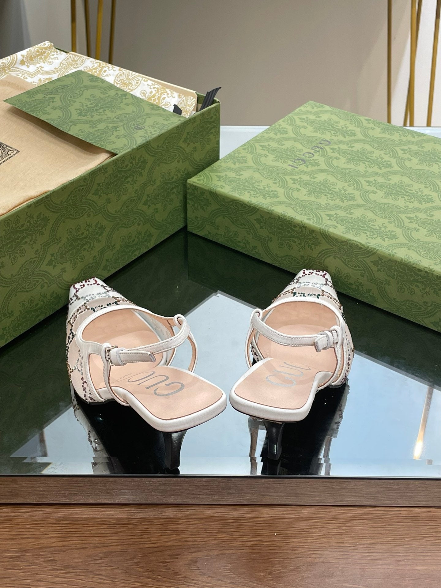 GUCCI - Square Toe Crystal Rhinestone Pumps