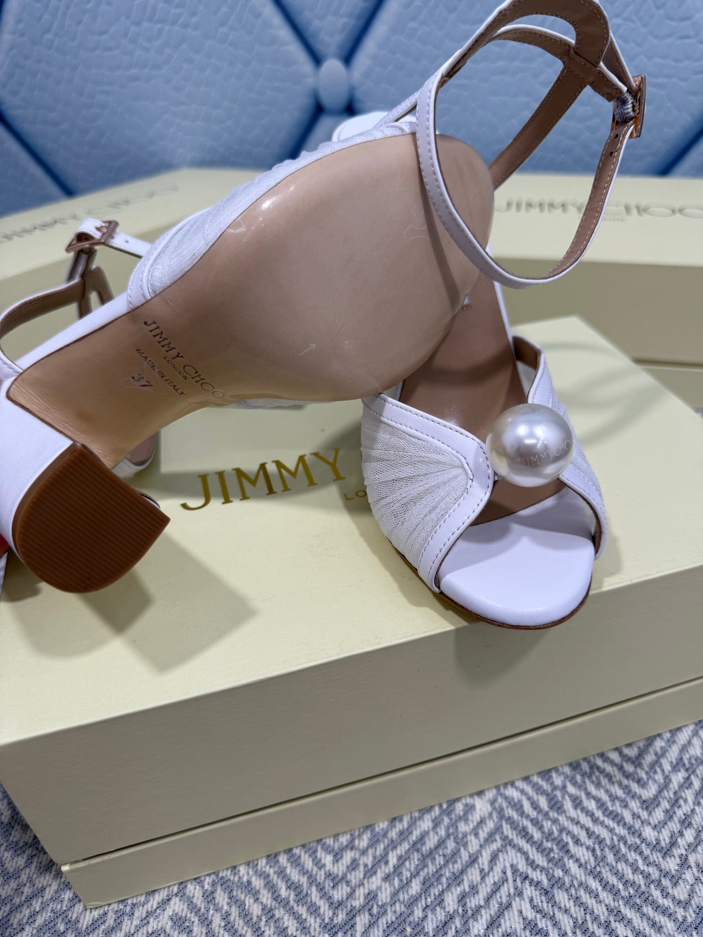 JIMMY CHOO - Sandals with Pearl