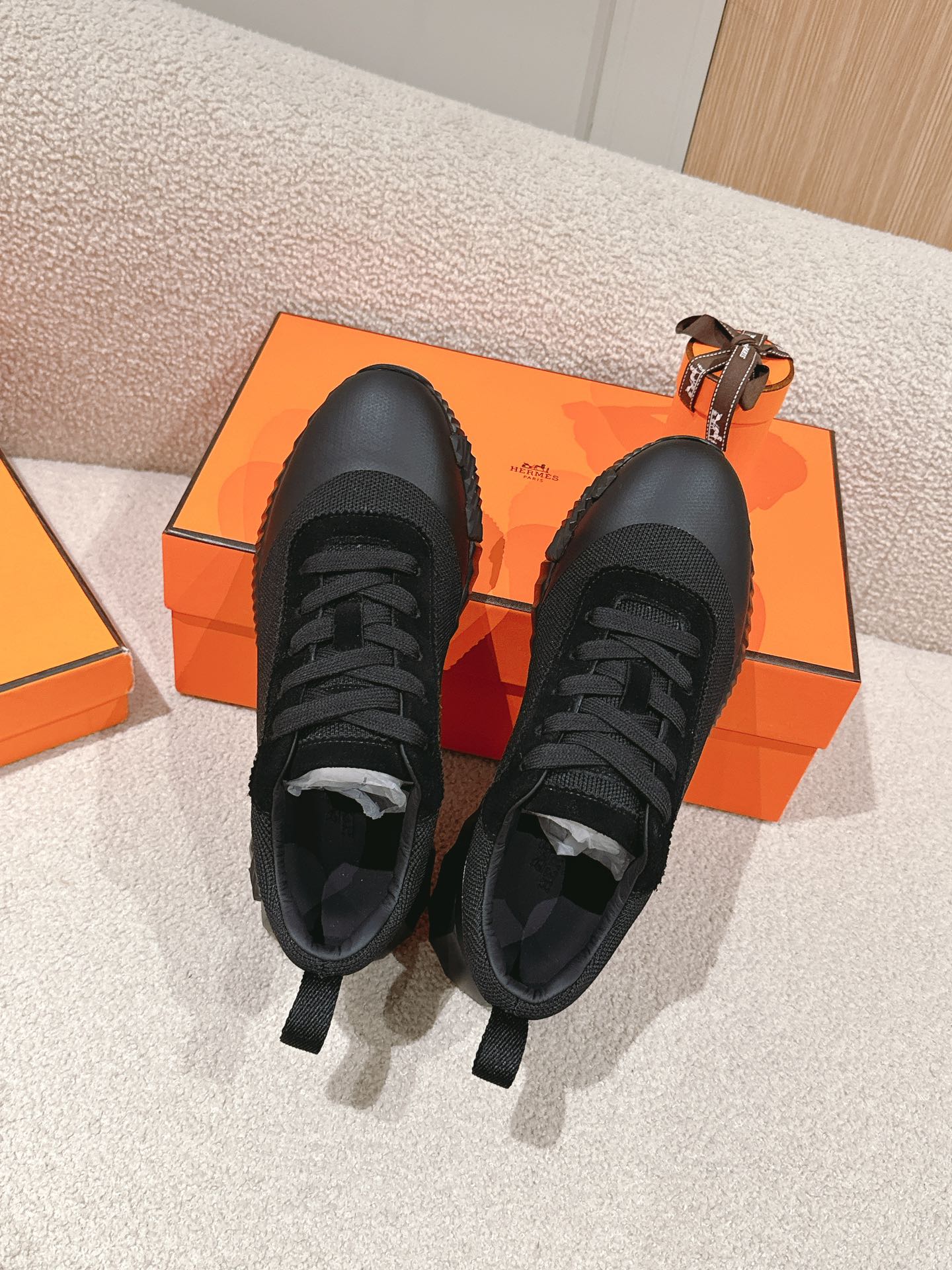 HERMES - Bouncing sneakers