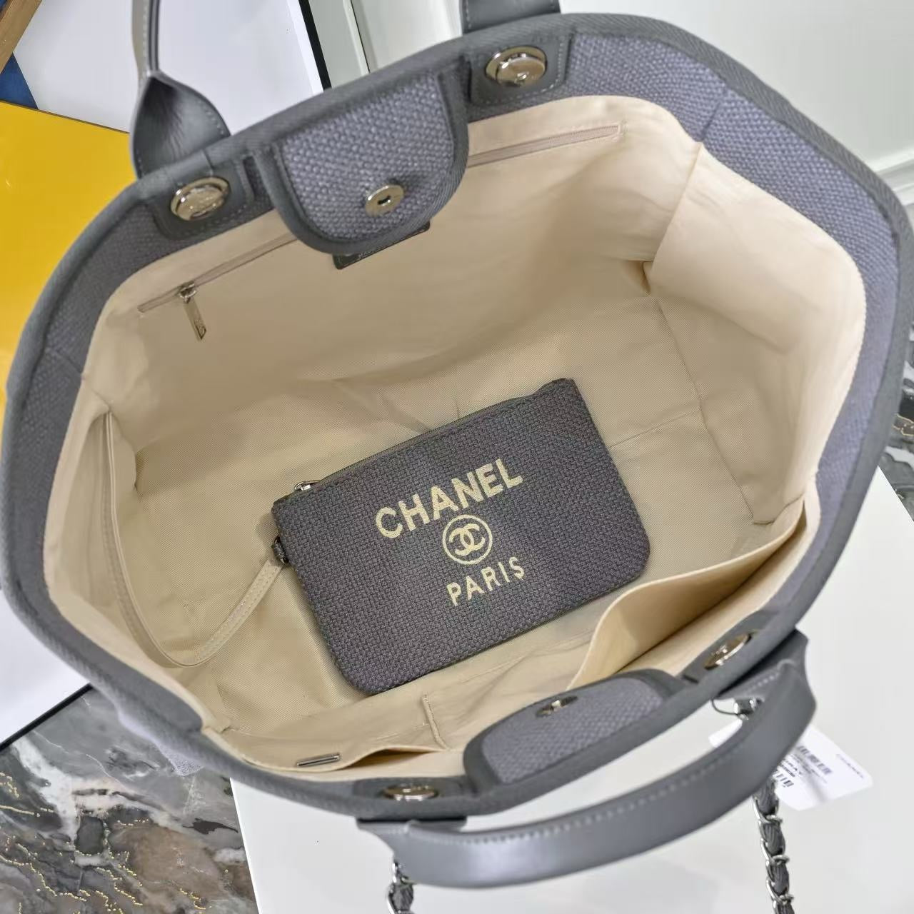 CHANEL - Deauville Bag