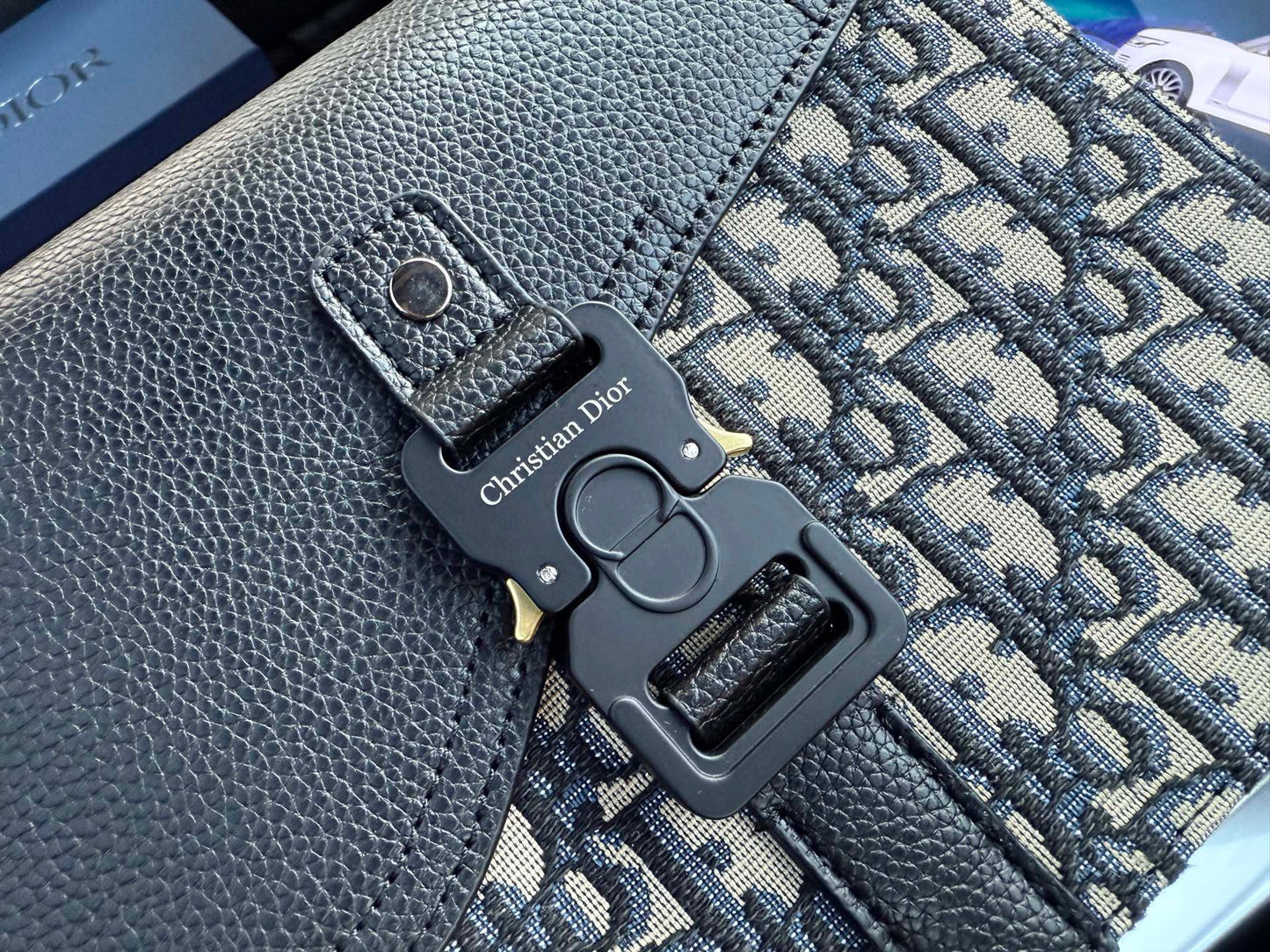 DIOR - Men’s Oblique bag