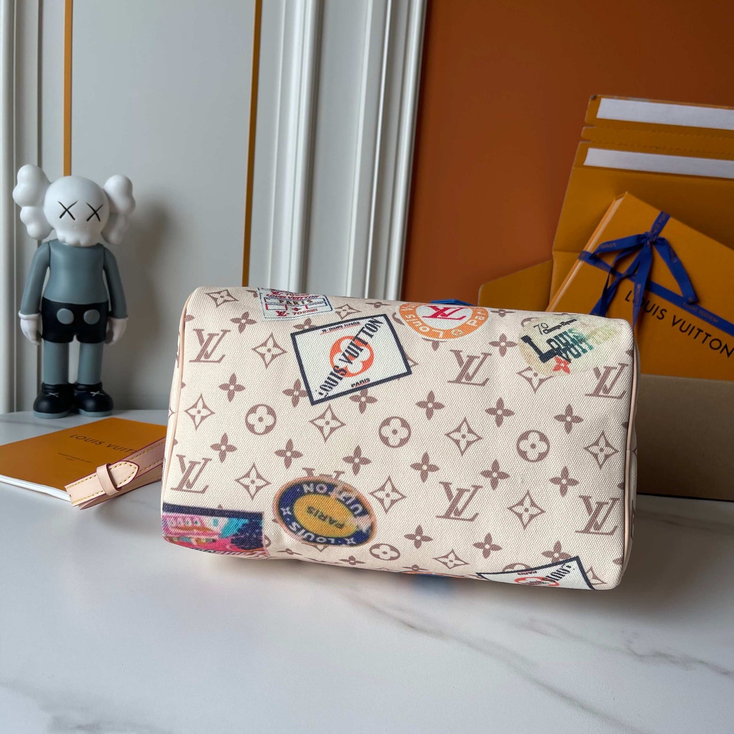 LOUIS VUITTON- Speedy soft 30
