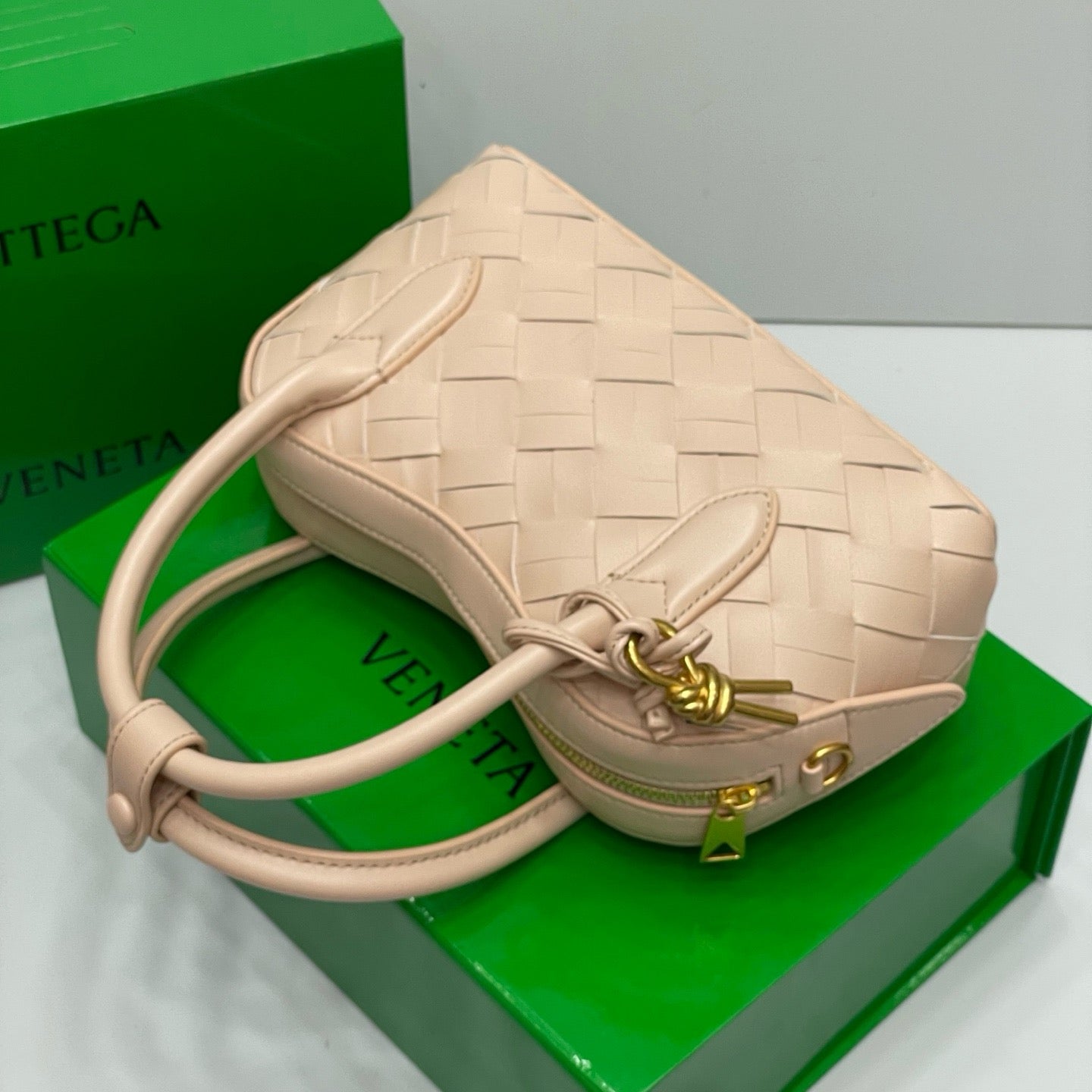 BOTTEGA VENETA- mcCartney