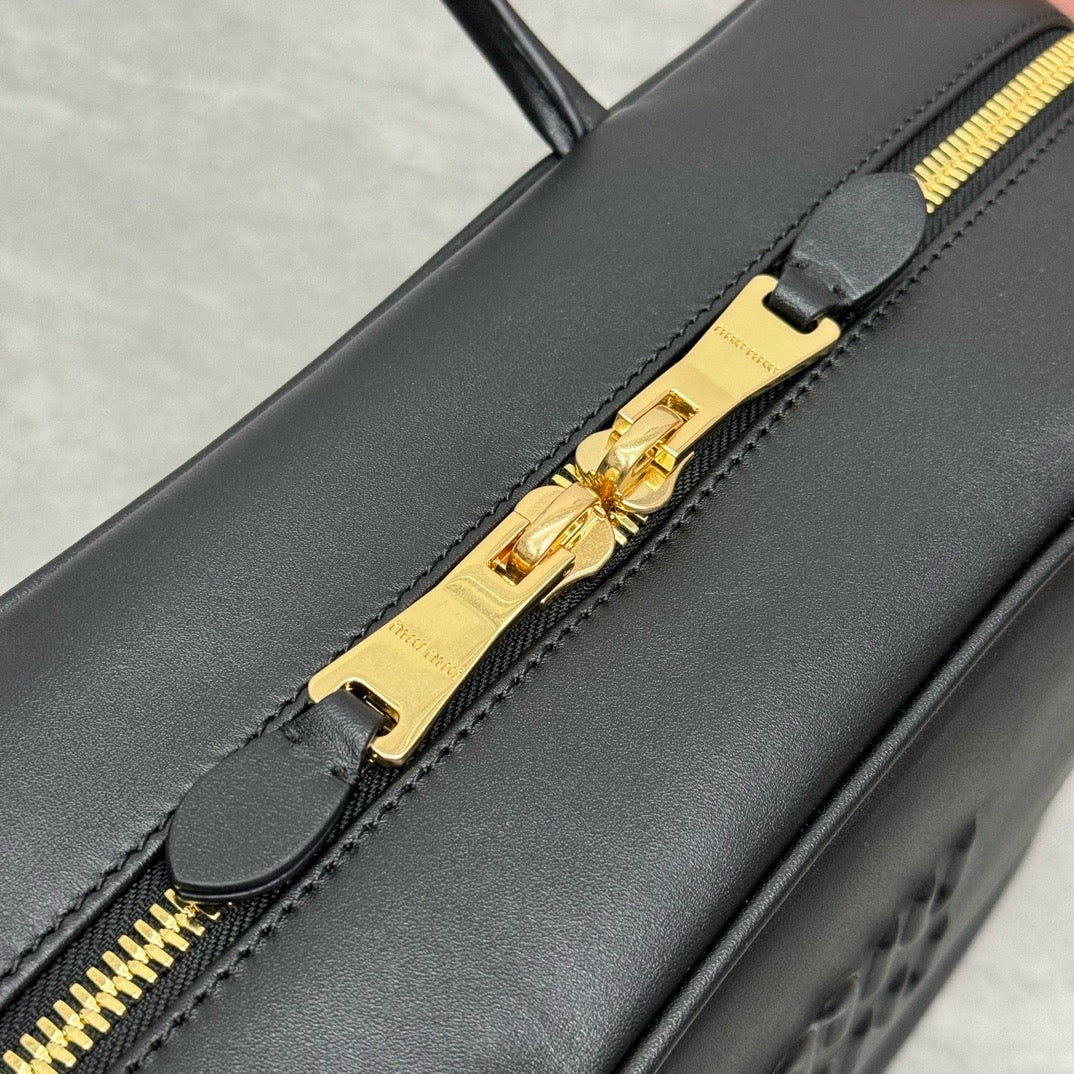 MIU MIU - Leather Beau bag