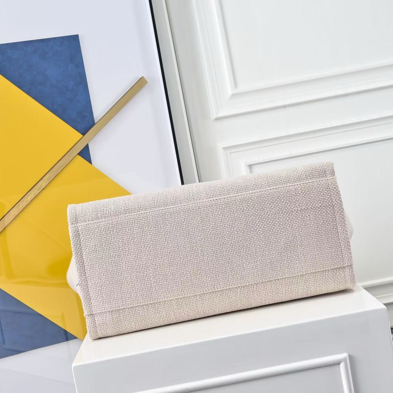 CHANEL - Deauville Bag