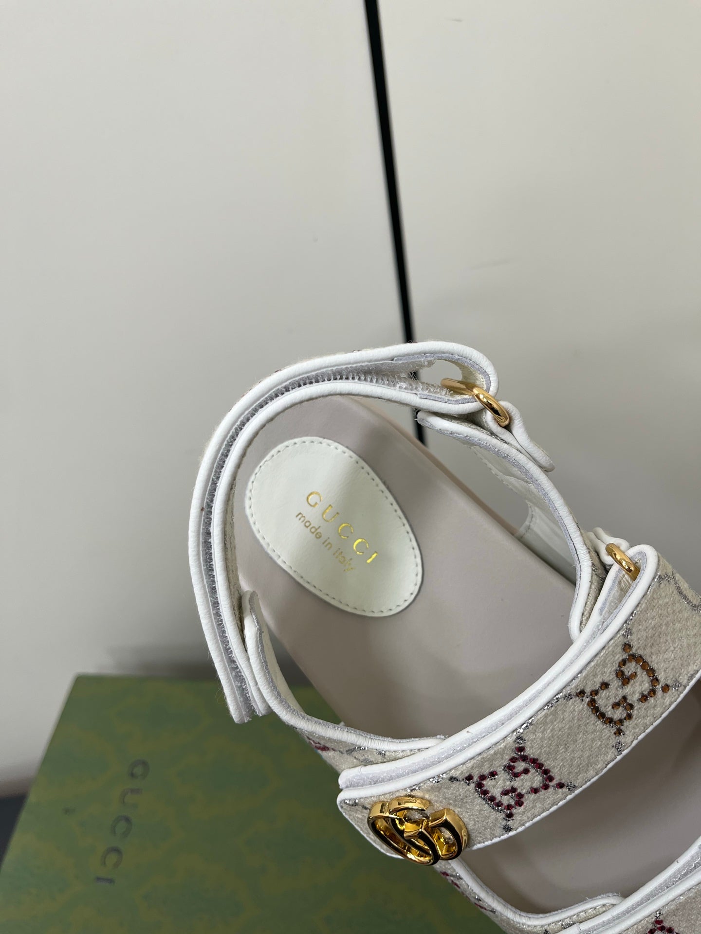 GUCCI - sandals