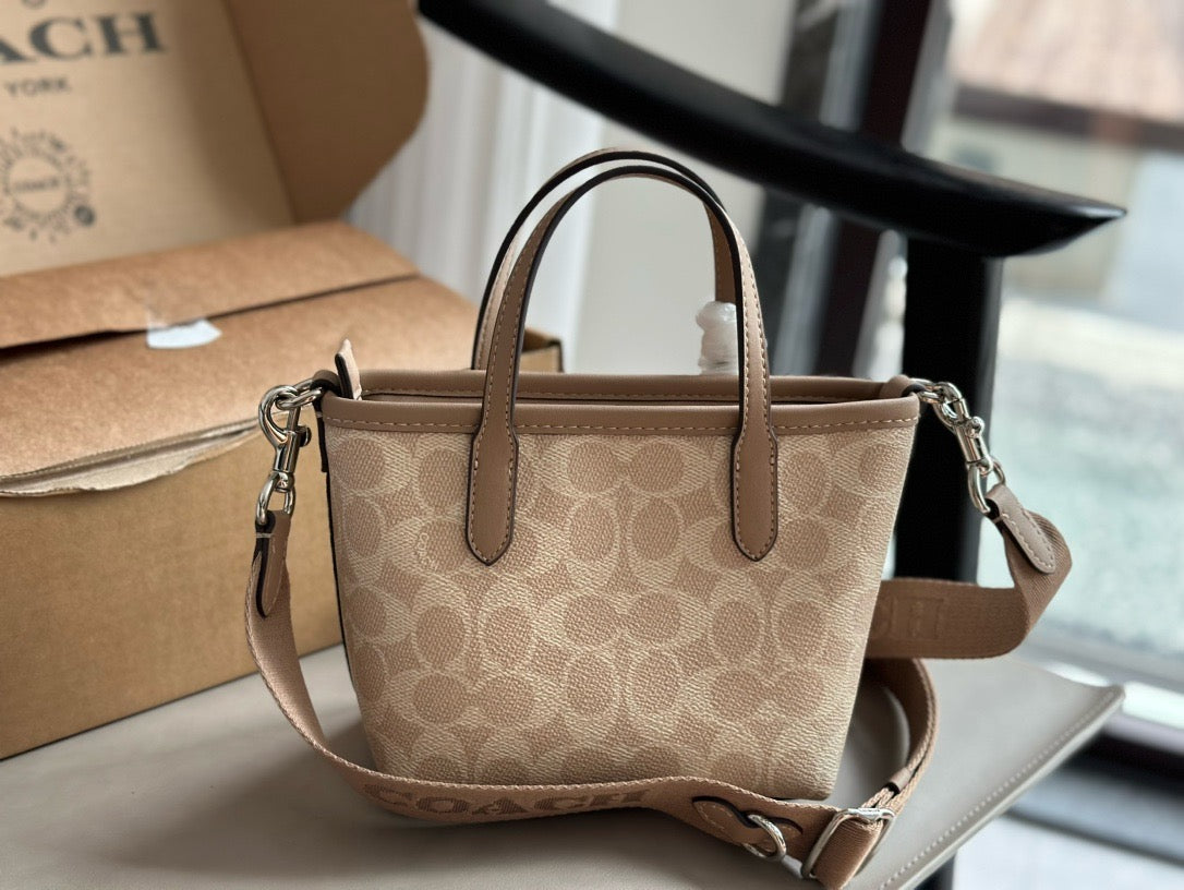 COACH - city mini