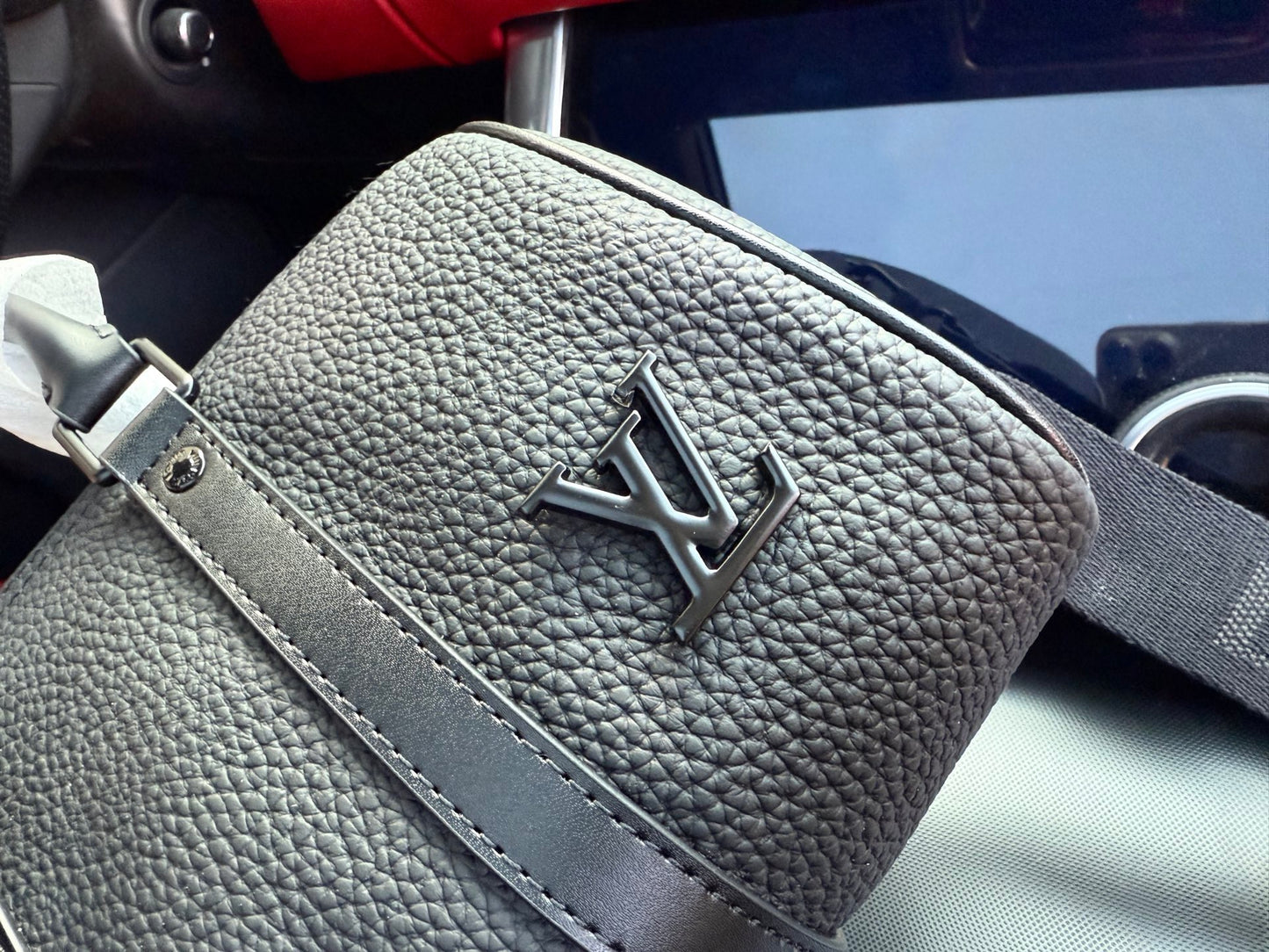 LOUIS VUITTON- Men’s Retro Keepall bag