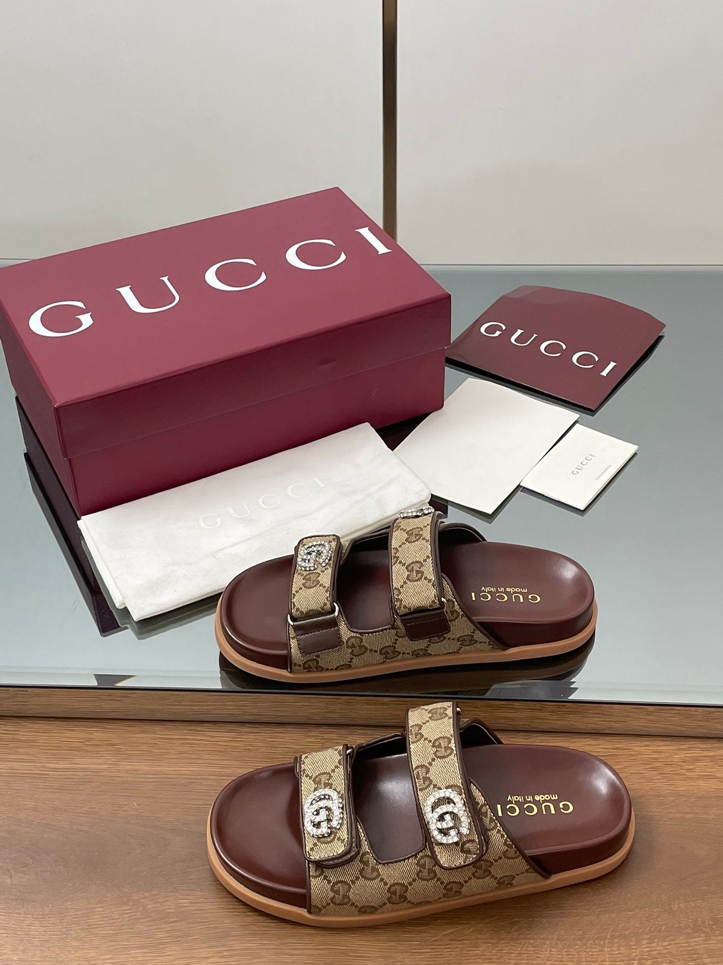 GUCCI - Slippers
