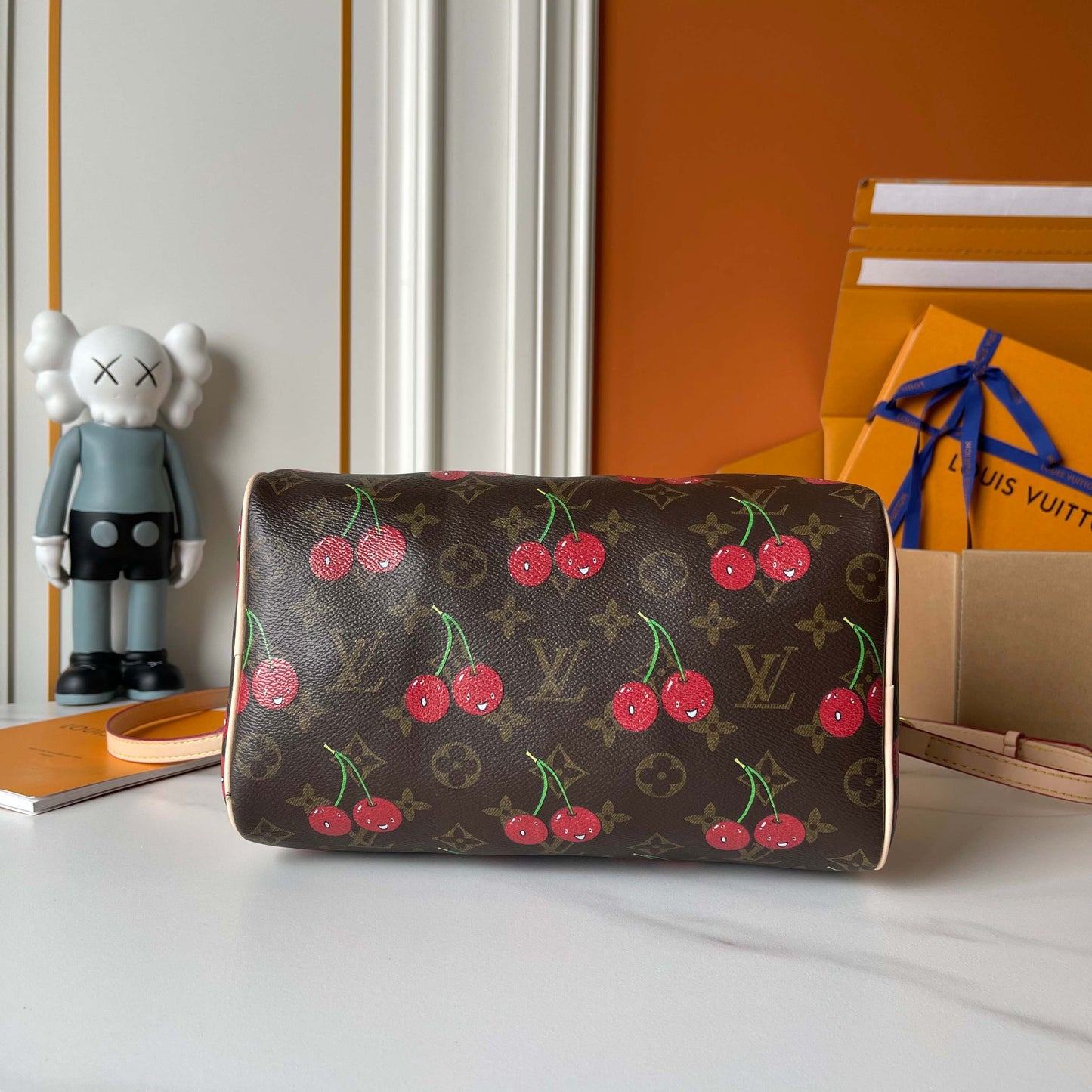 LOUIS VUITTON - Nano Speedy