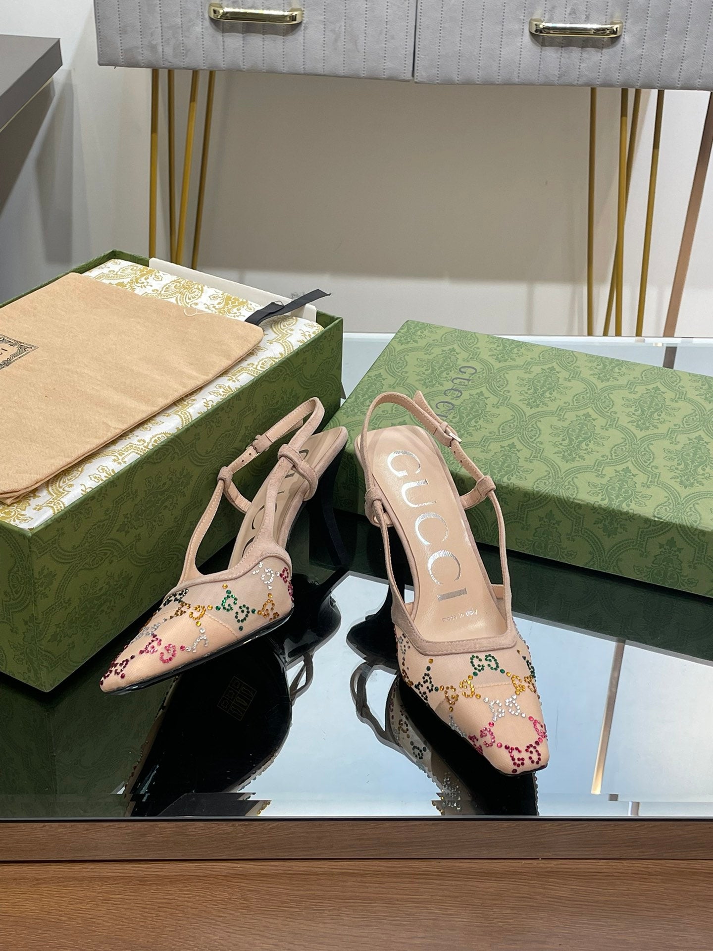 GUCCI - Crystal Slingback Pump