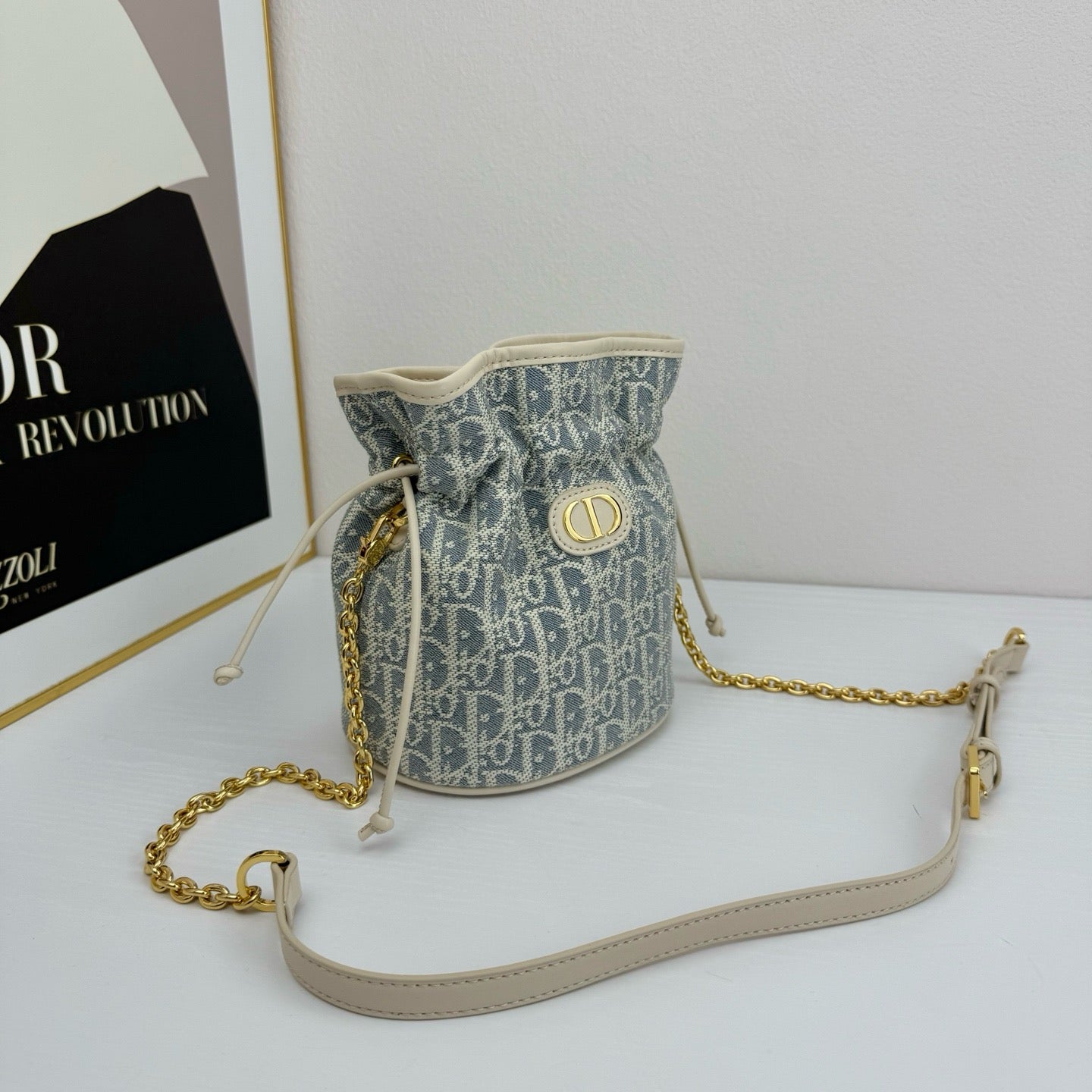 DIOR - oblique 30 montaigne