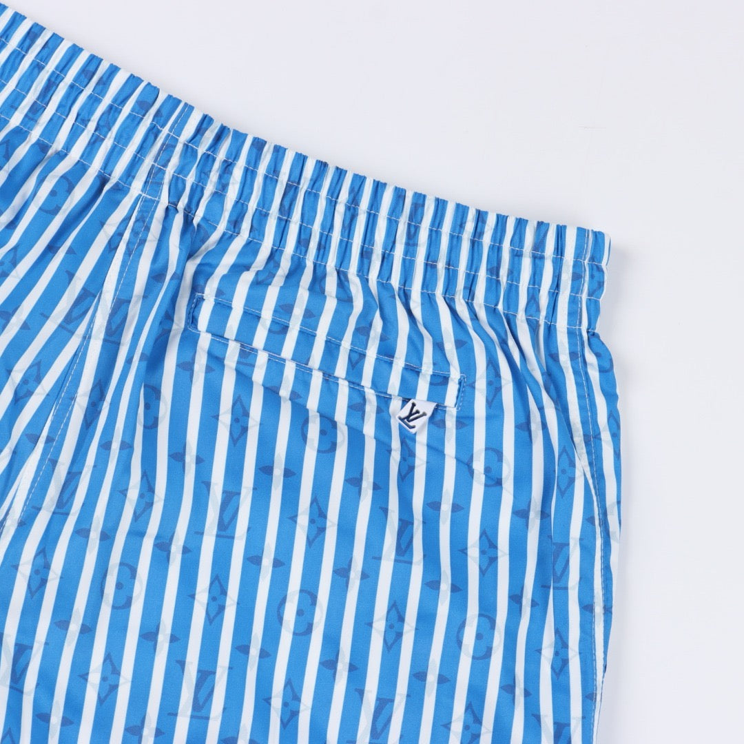 LOUIS VUITTON - Swimming shorts