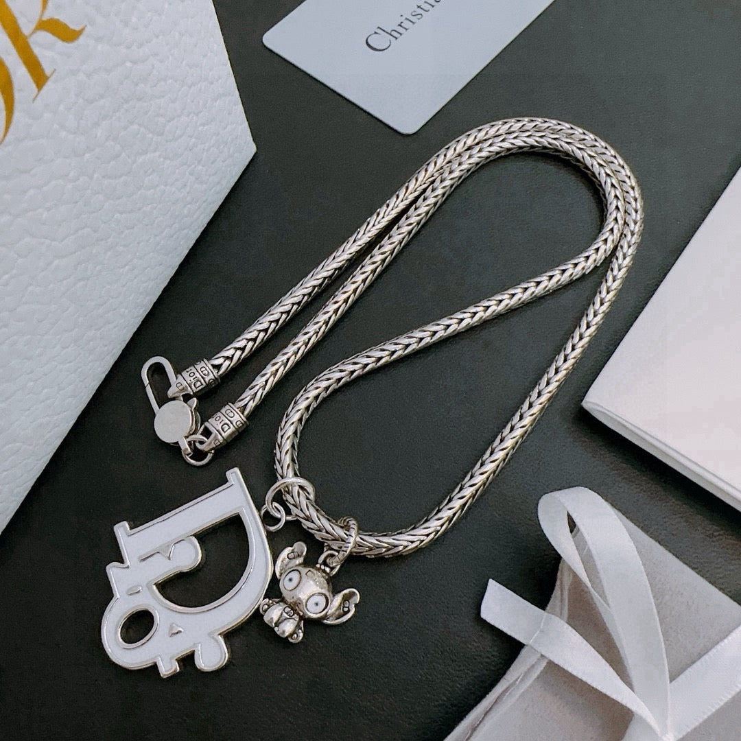 DIOR - Oblique Pendant Necklace