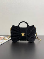 CHANEL - Bow bag