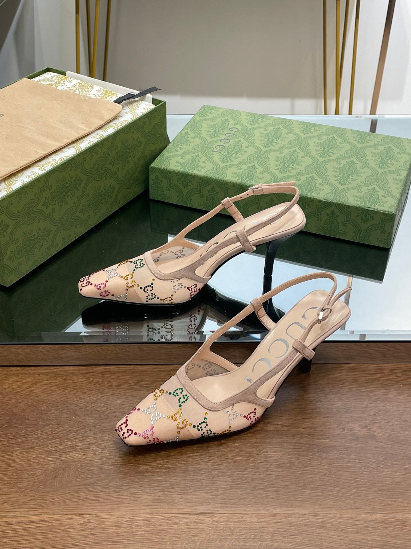 GUCCI - Crystal Slingback Pump