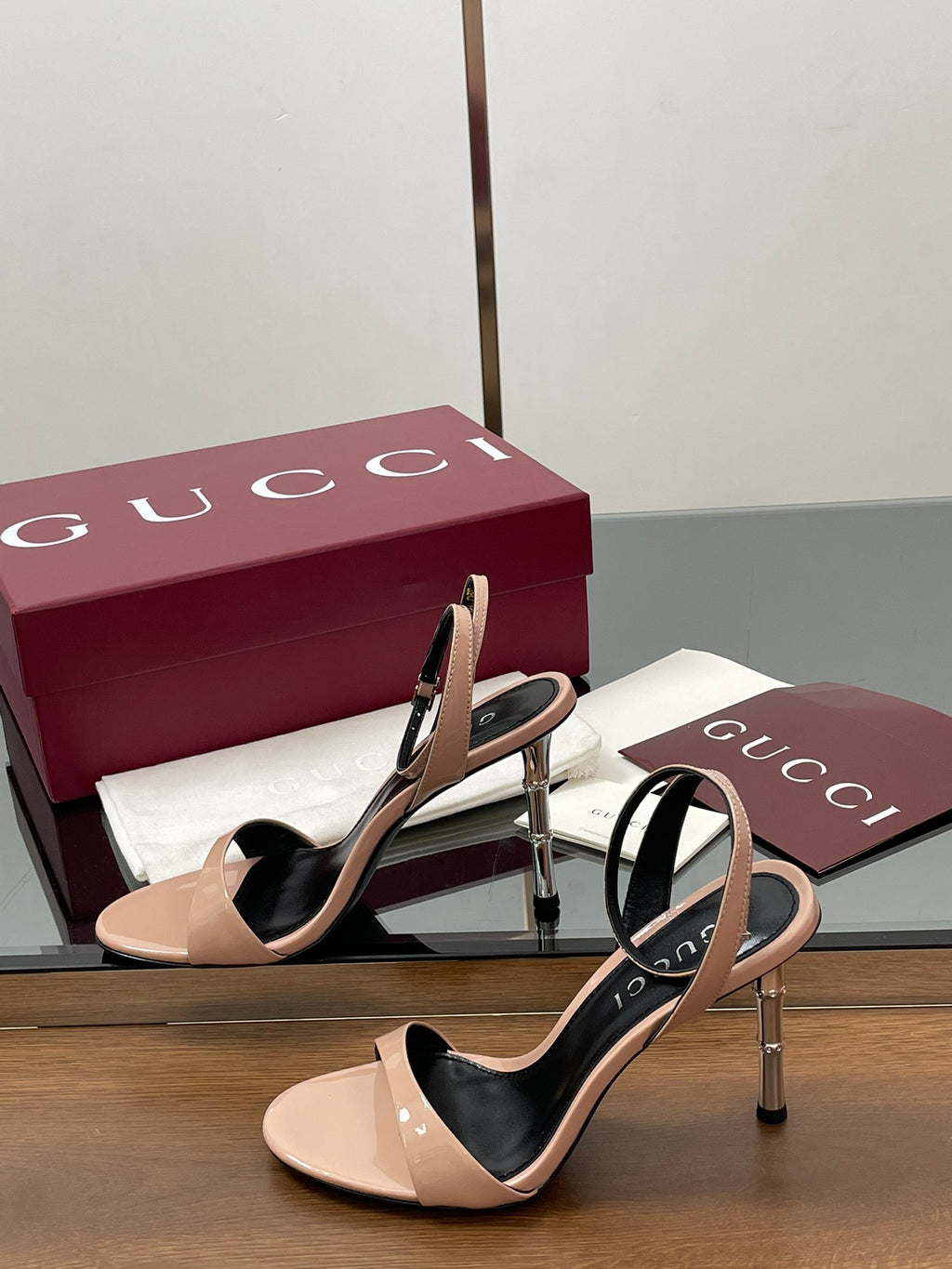 GUCCI - WOMEN'S SLINGBACK SANDAL