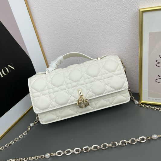 DIOR - lady dior