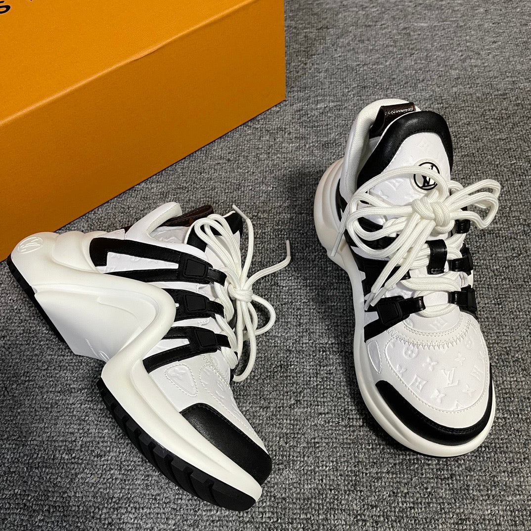 LOUIS VUITTON -  Sneaker LV Archlight Trainer