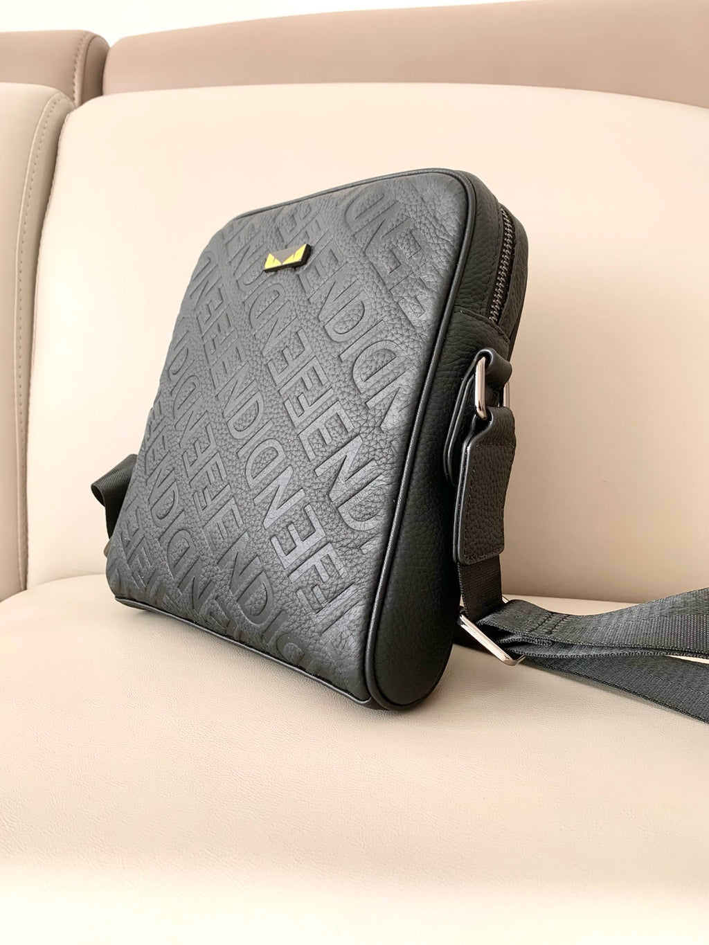 FENDI - leather cross bag