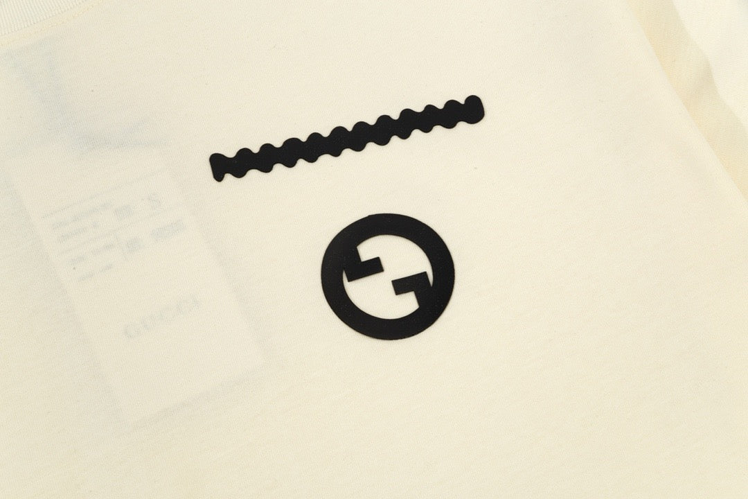 GUCCI - T-shirt
