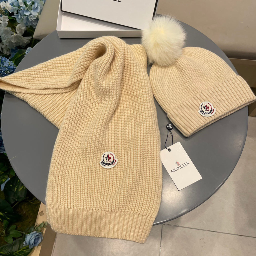 MONCLER -  Two-piece set of cashmere