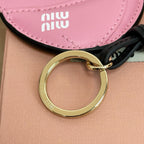 MIU MIU - leather key ring trick
