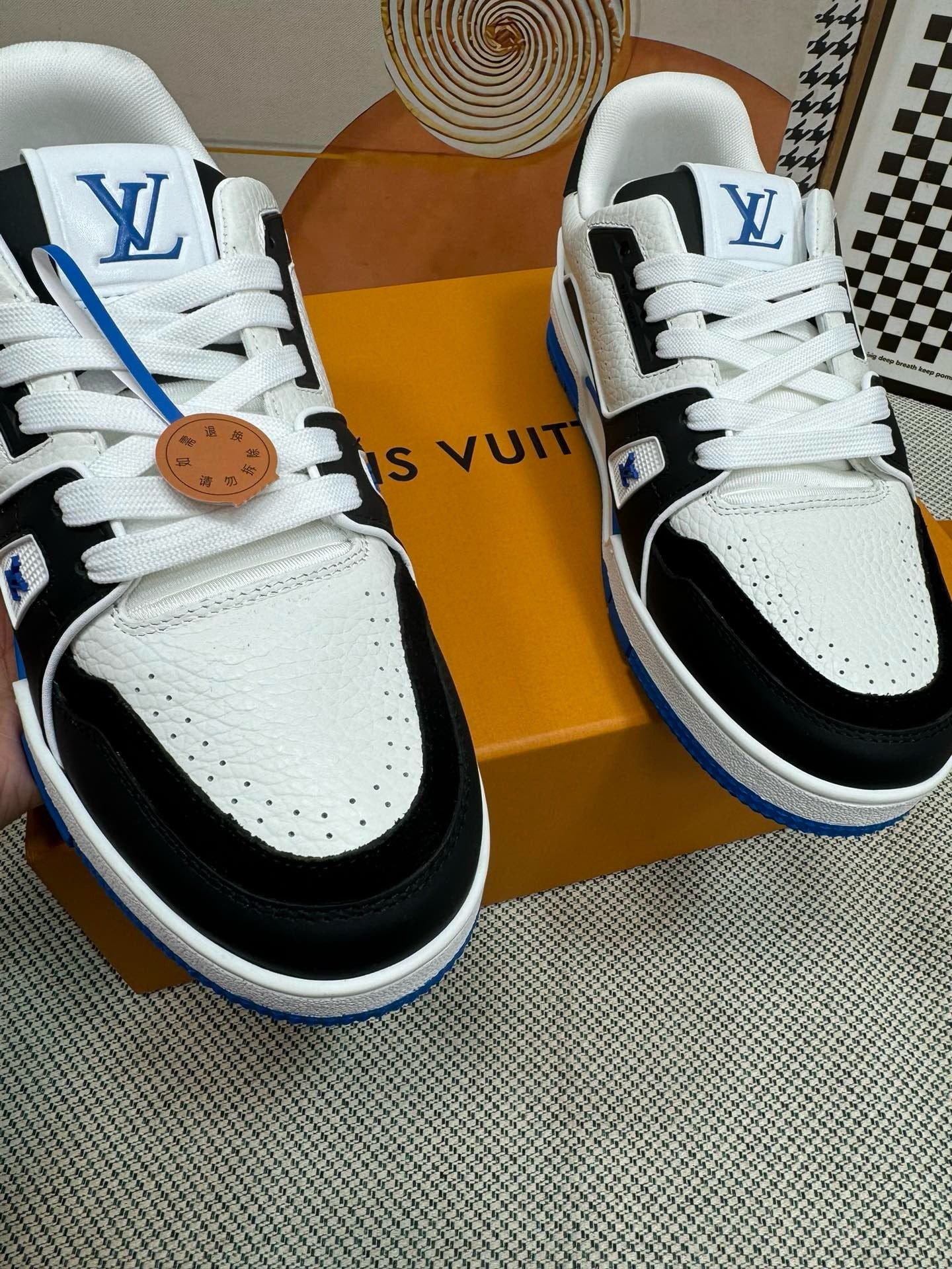 LOUIS VUITTON - Trainer Sneaker