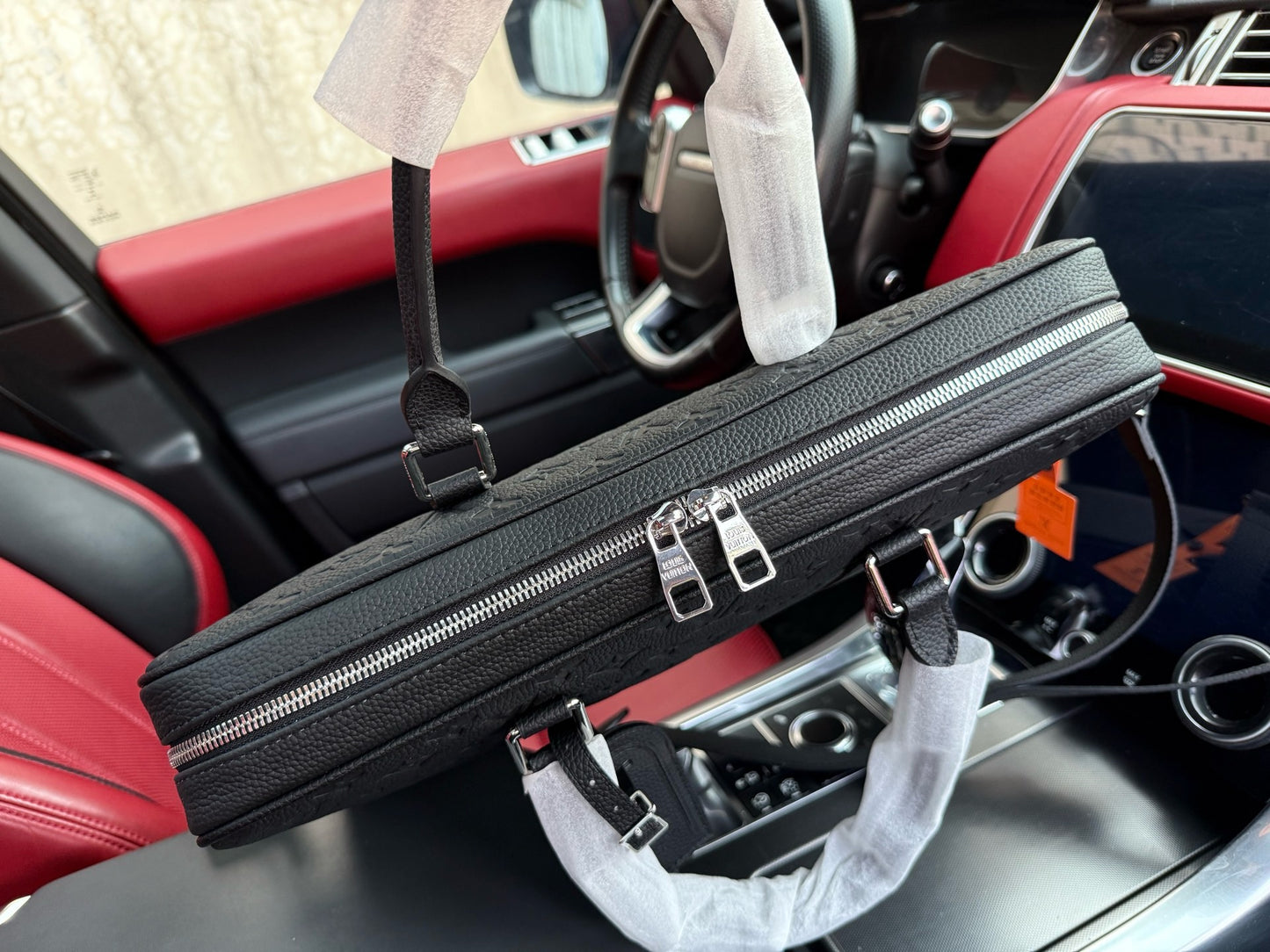 LOUIS VUITTON- Laptop bag