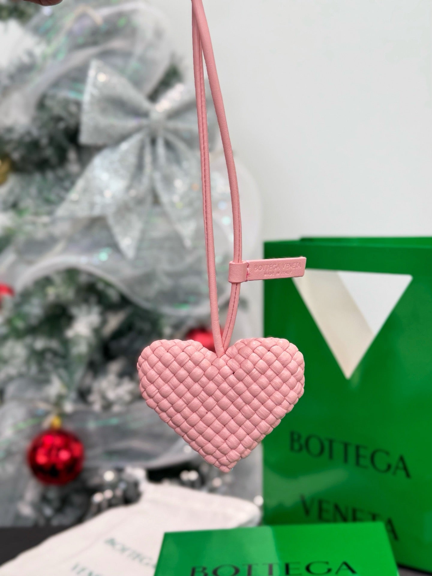 BOTTEGA VENETA - Intrecciato Leather Bag Charm