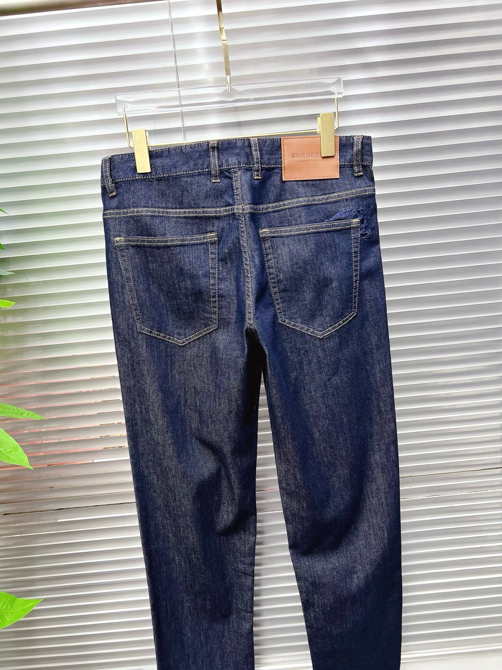 BURBERRY - Jeans