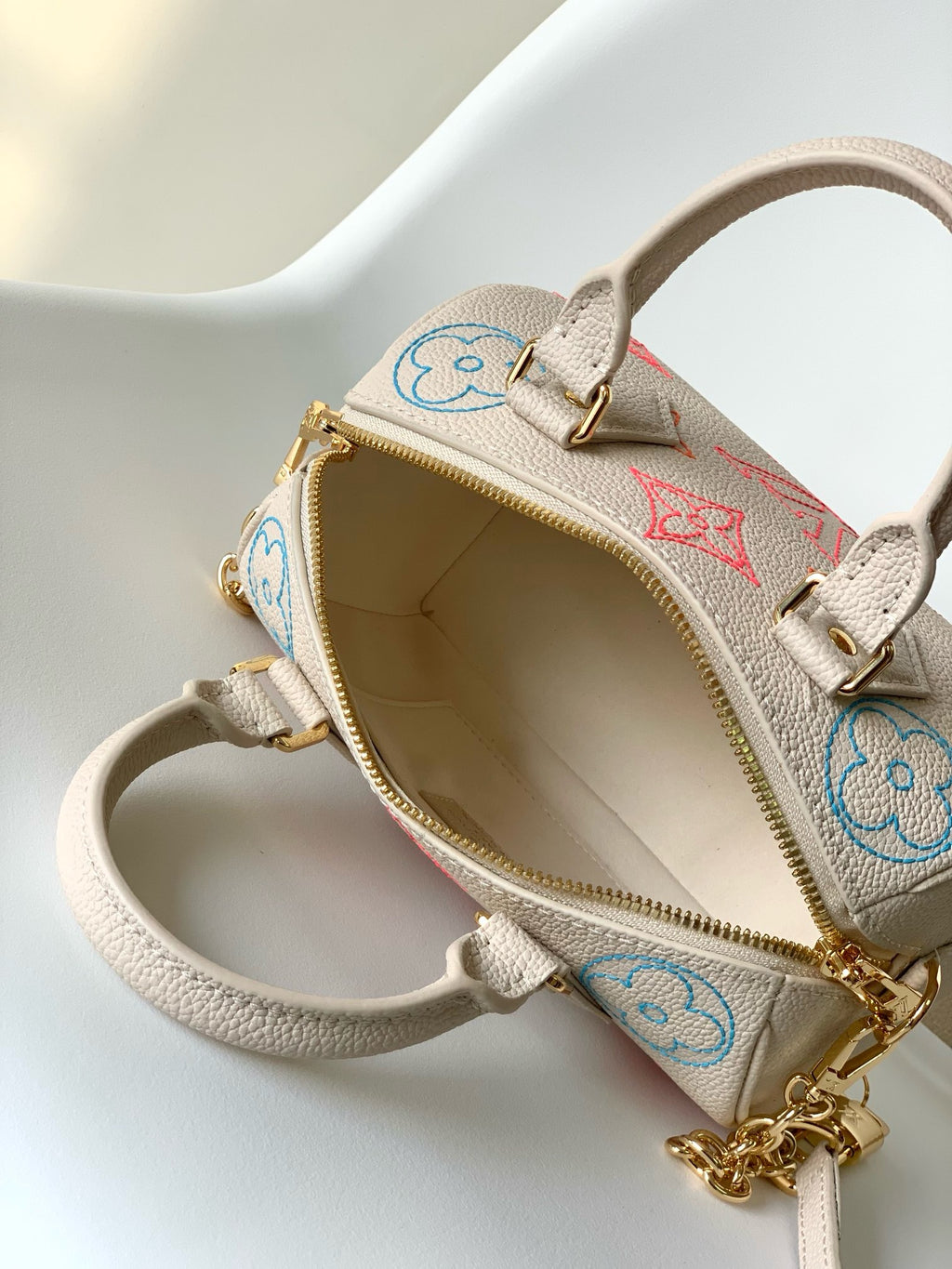 LOUIS VUITTON- Speedy Bandoulière 20