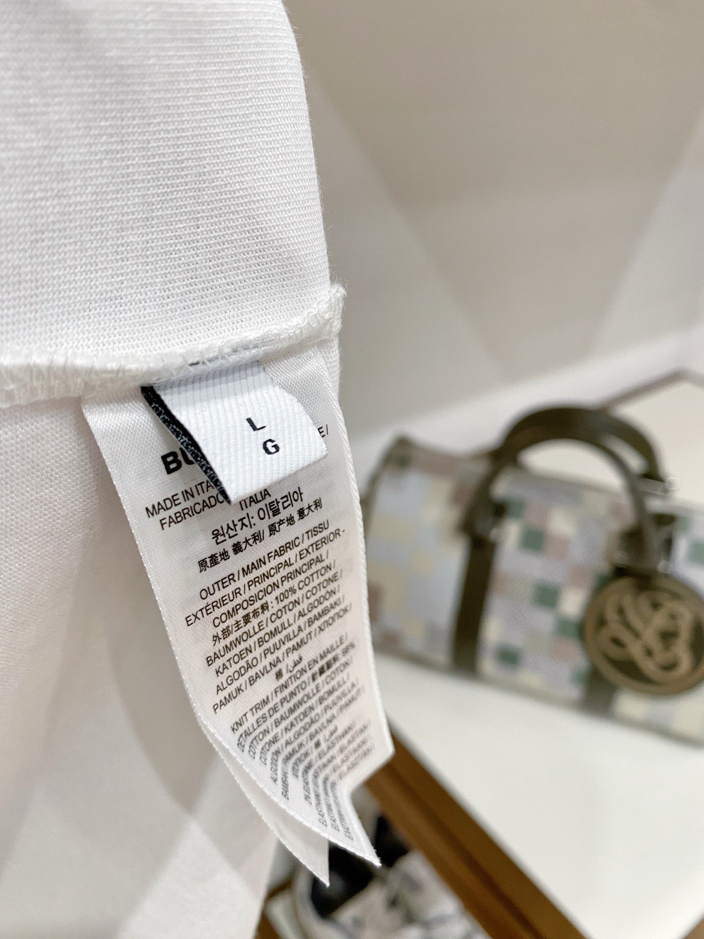 BURBERRY - T-shirt