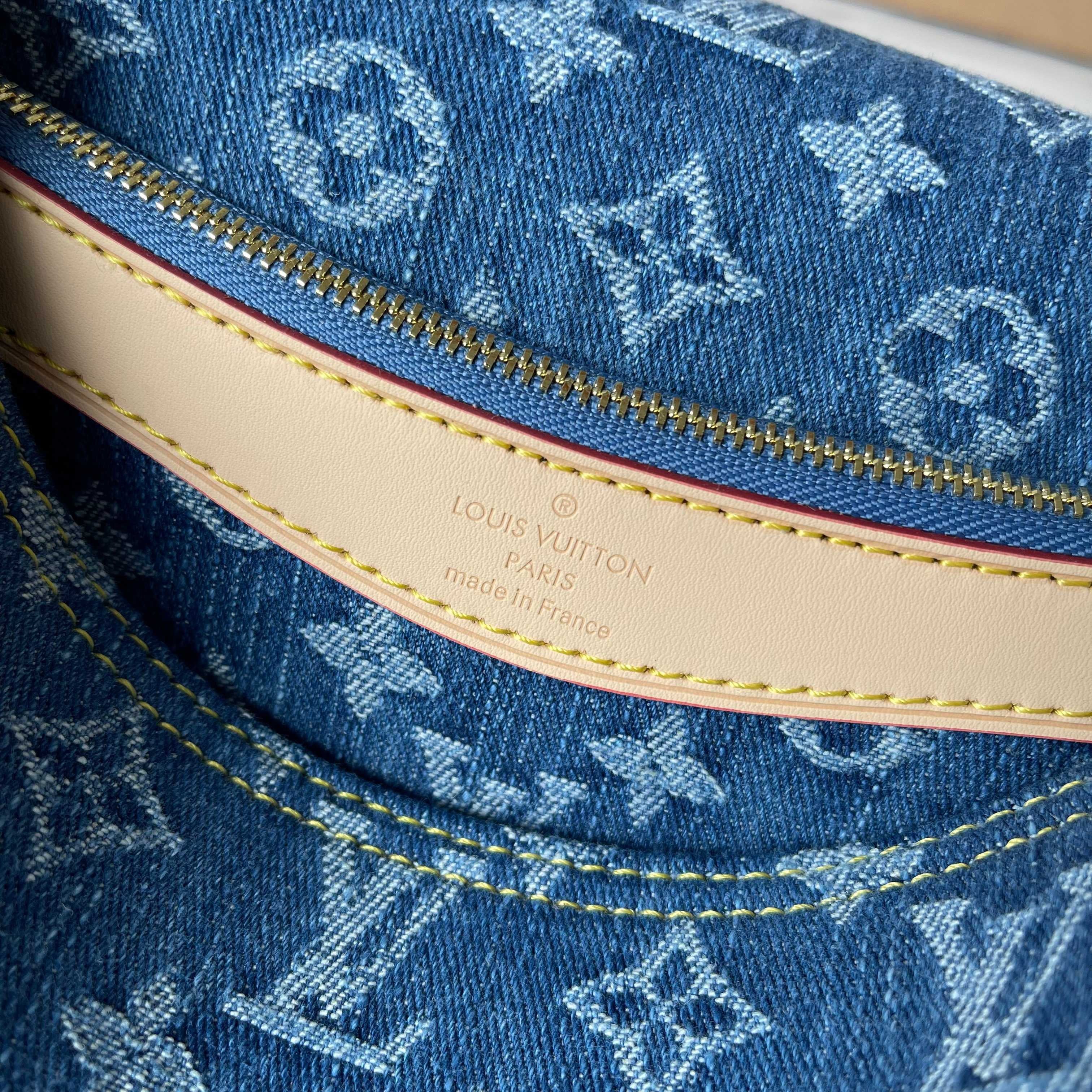 LOUIS VUITTON - Diane