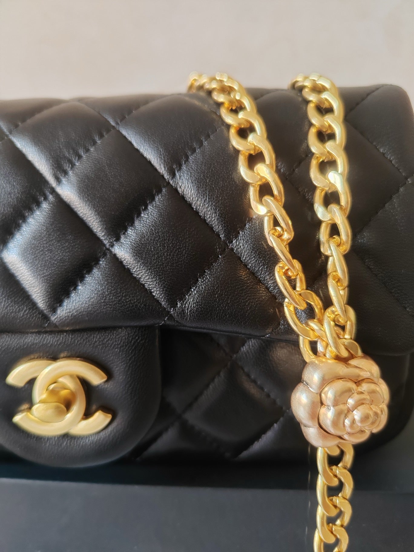CHANEL - Classic Crush Mini Flap
