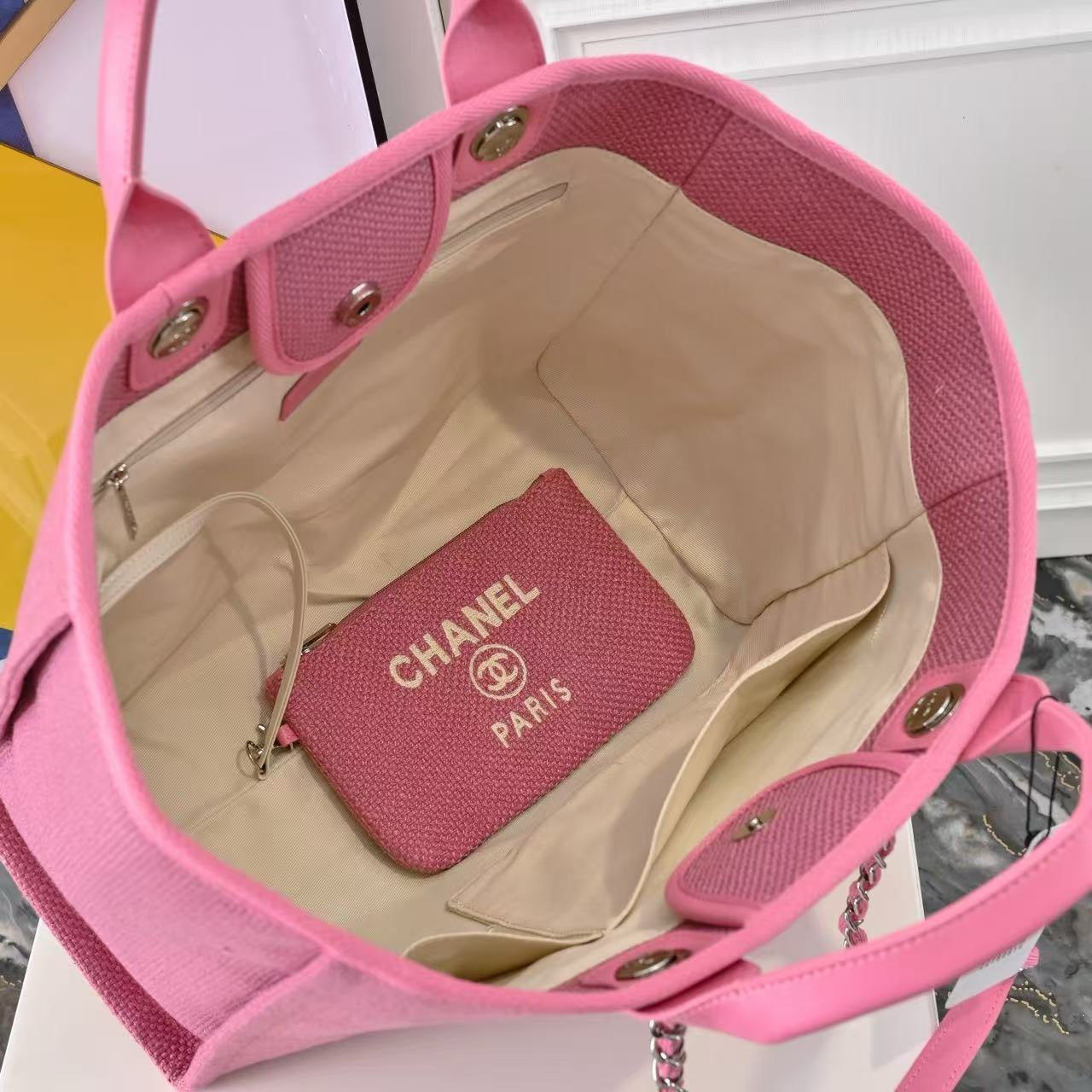 CHANEL - Deauville Bag