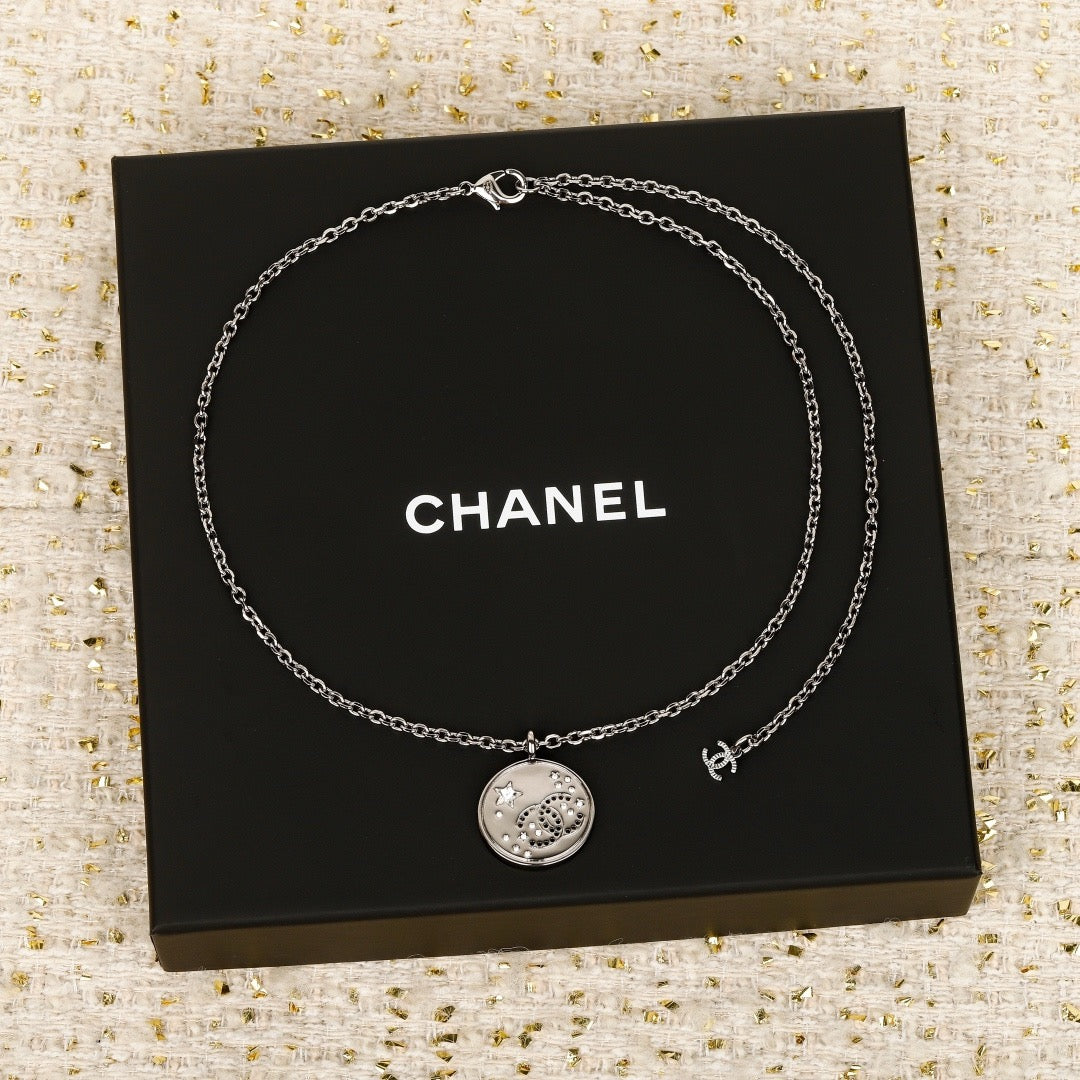 CHANEL - Crystal Necklace