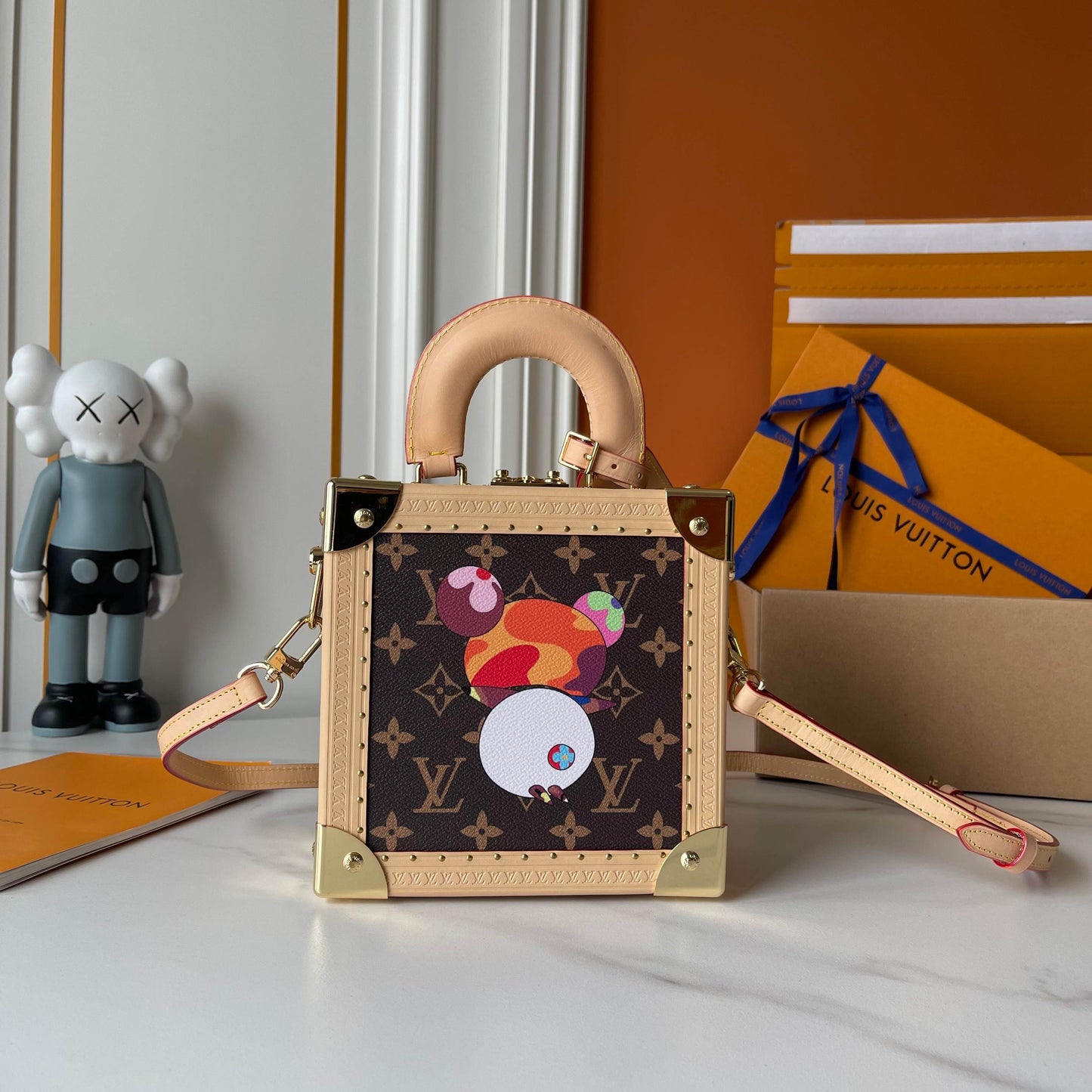 LOUIS VUITTON- Tidy bag