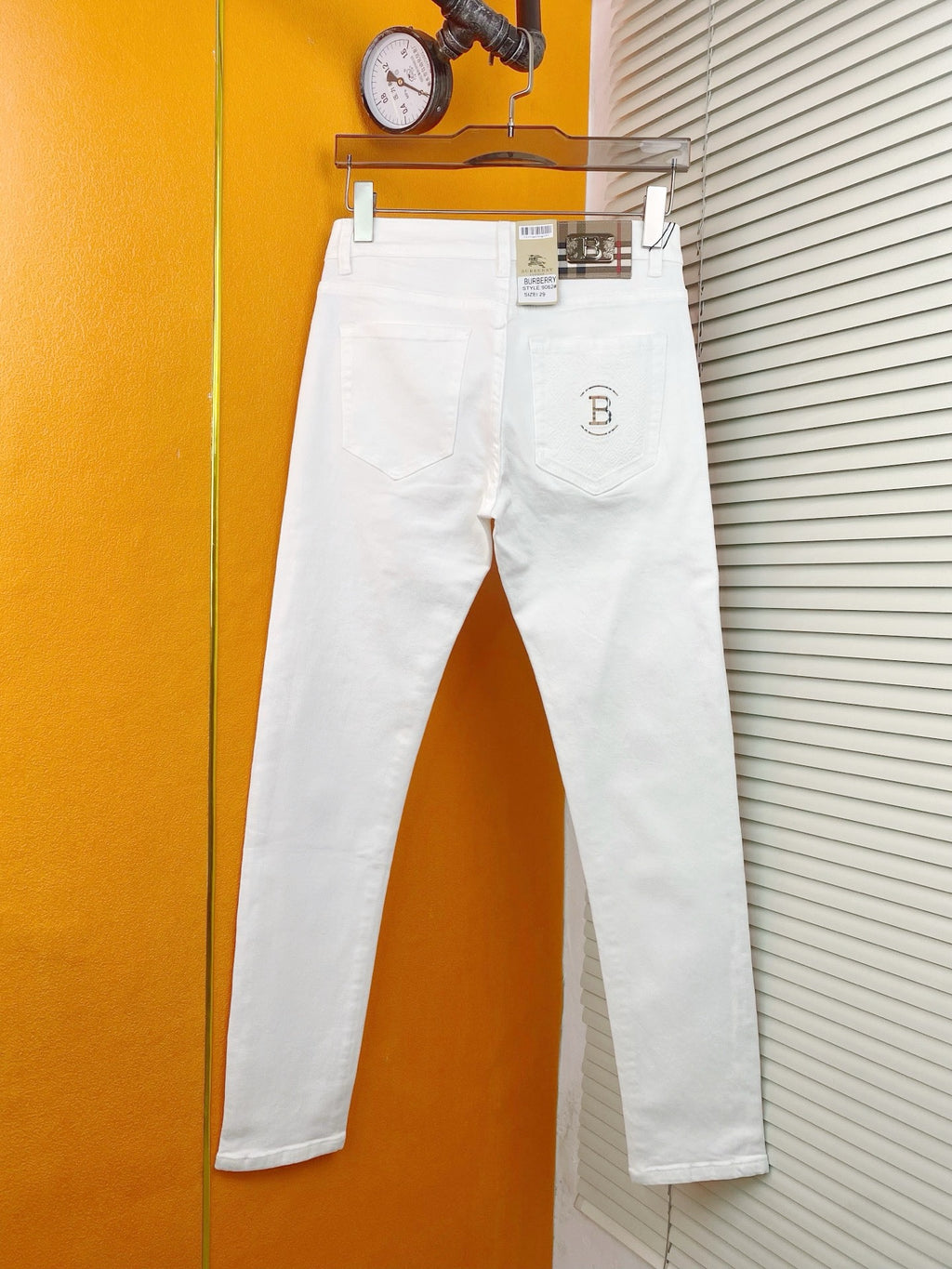 BURBERRY - Jeans