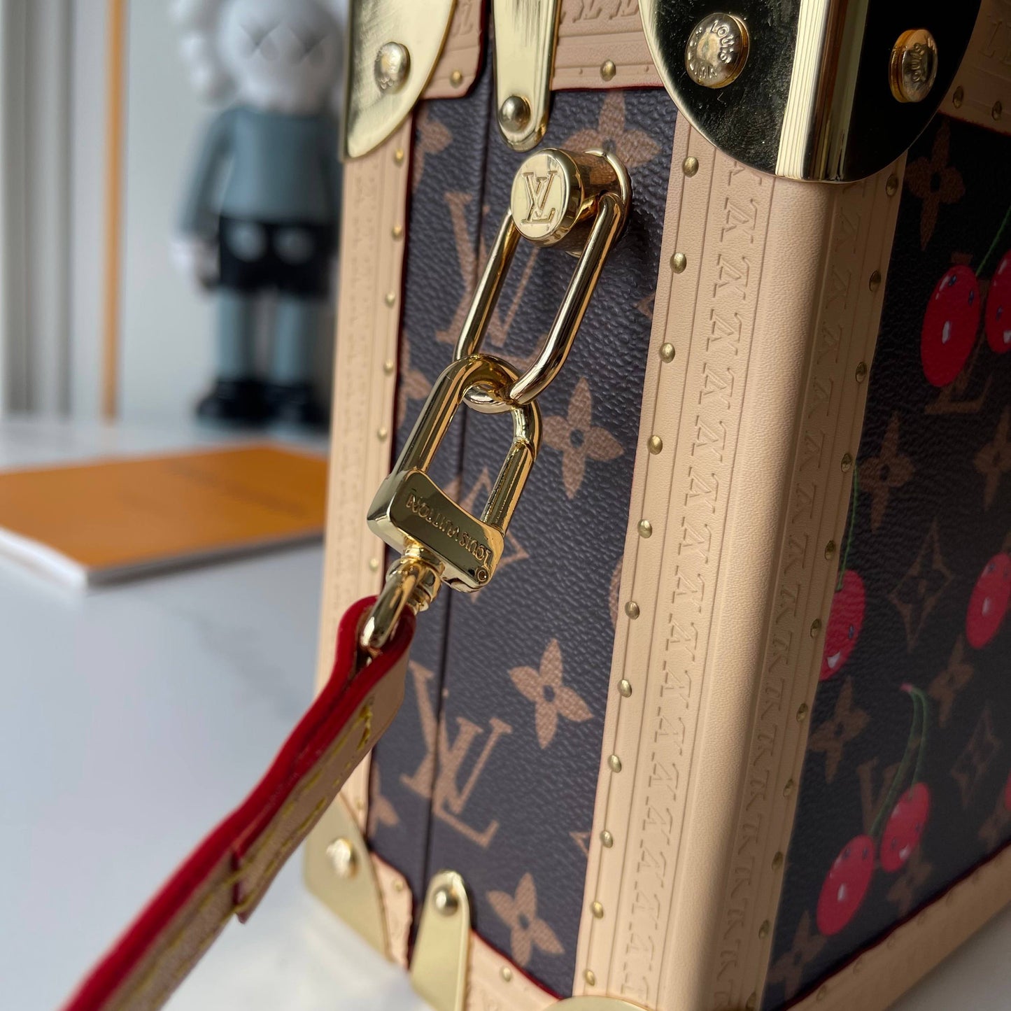 LOUIS VUITTON- Cherry bag