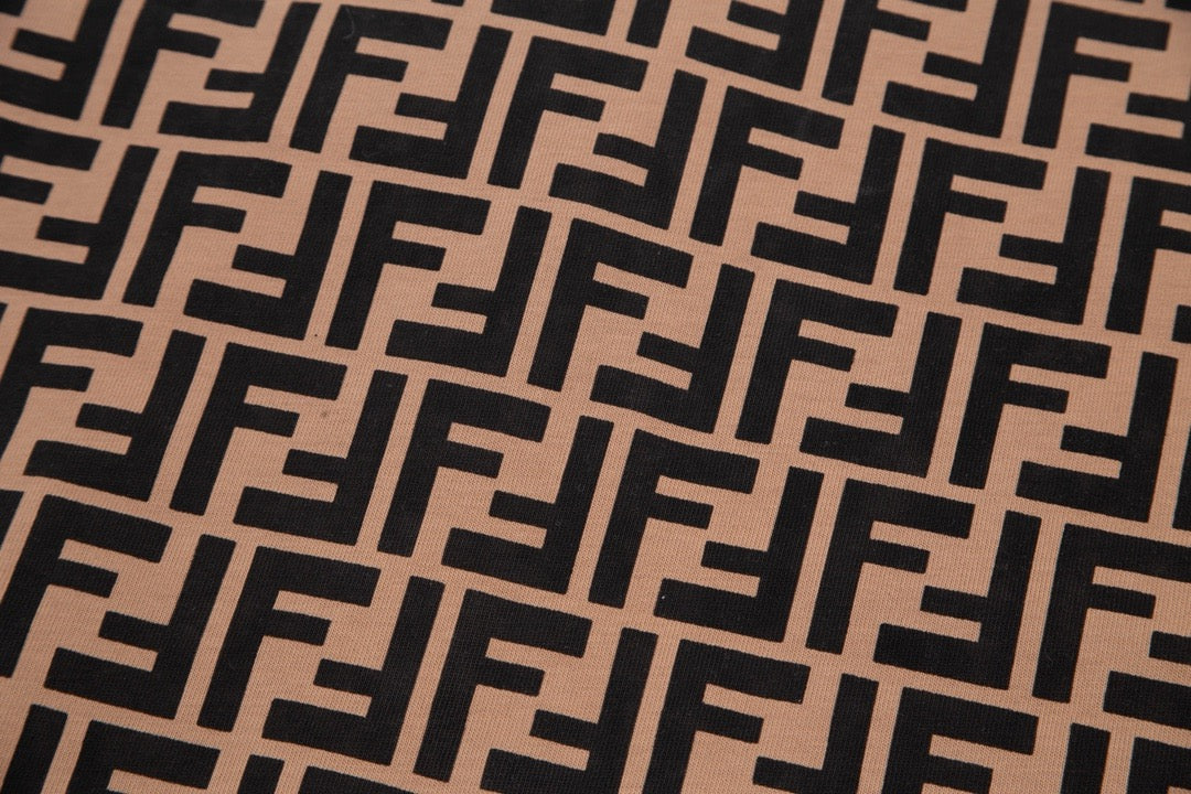FENDI - T-shirt