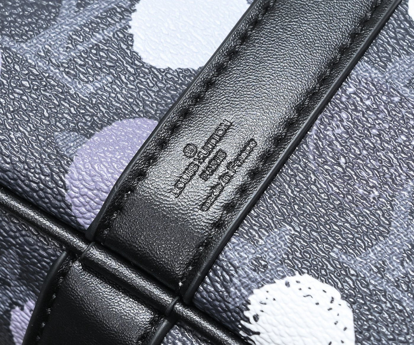 LOUIS VUITTON - LV x Yayoi Kusama Keepall Bandouliere