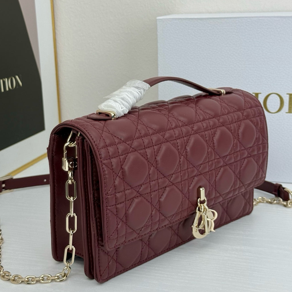 DIOR - miss dior