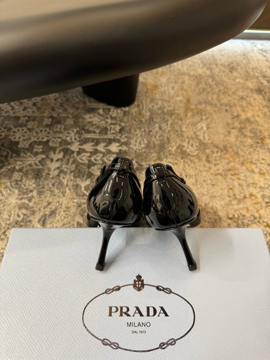 DIOR - open side patent leather heeled pumps