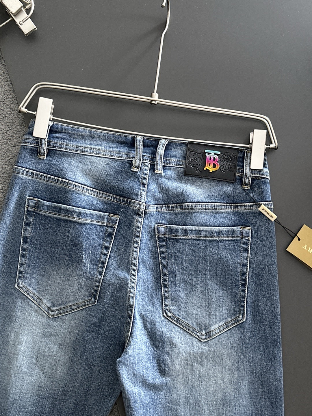 BURBERRY - Jeans