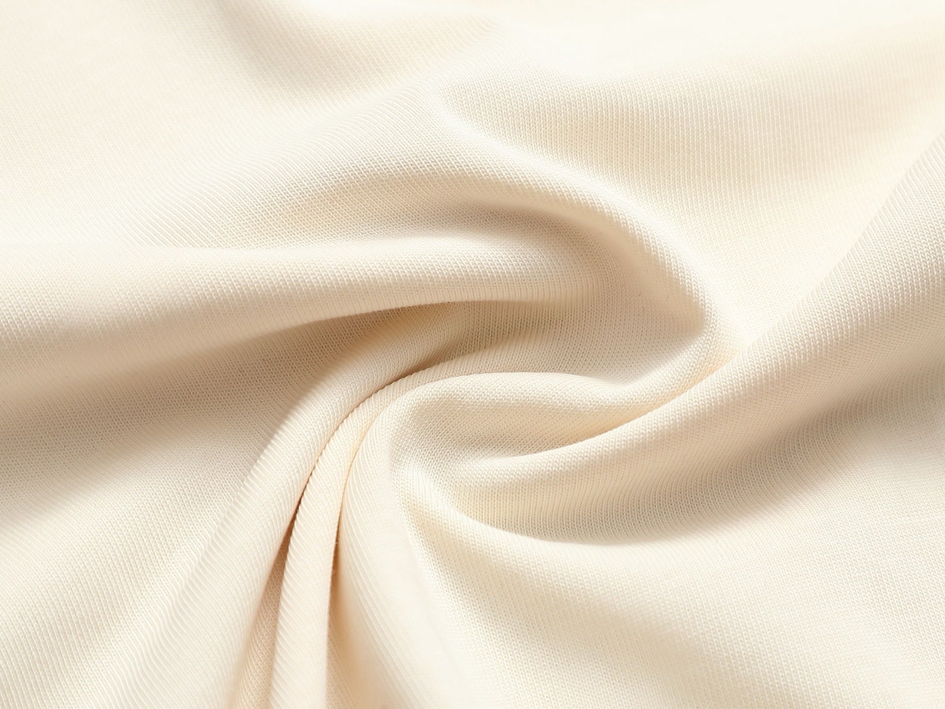 BURBERRY - T-shirt