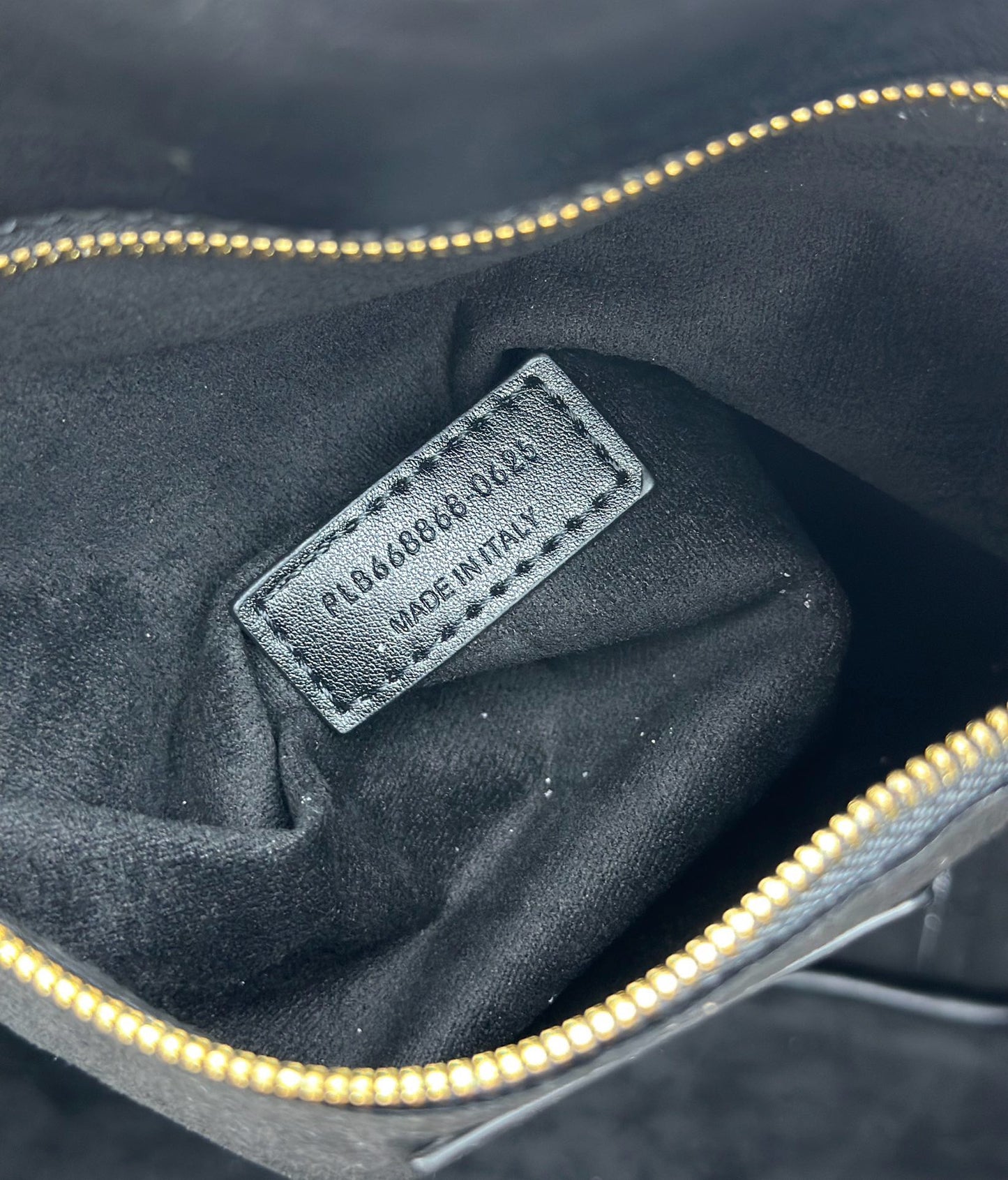 SAINT LAURENT - bea tote in grained leather