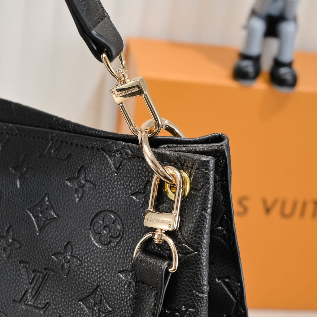 LOUIS VUITTON - Hobo Métis