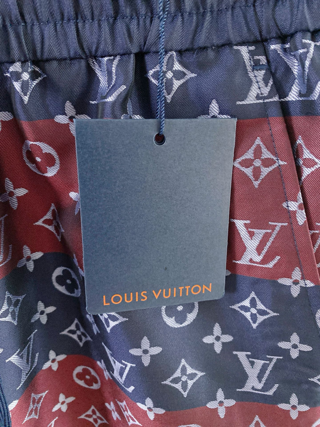 LOUIS VUITTON - Swimming shorts